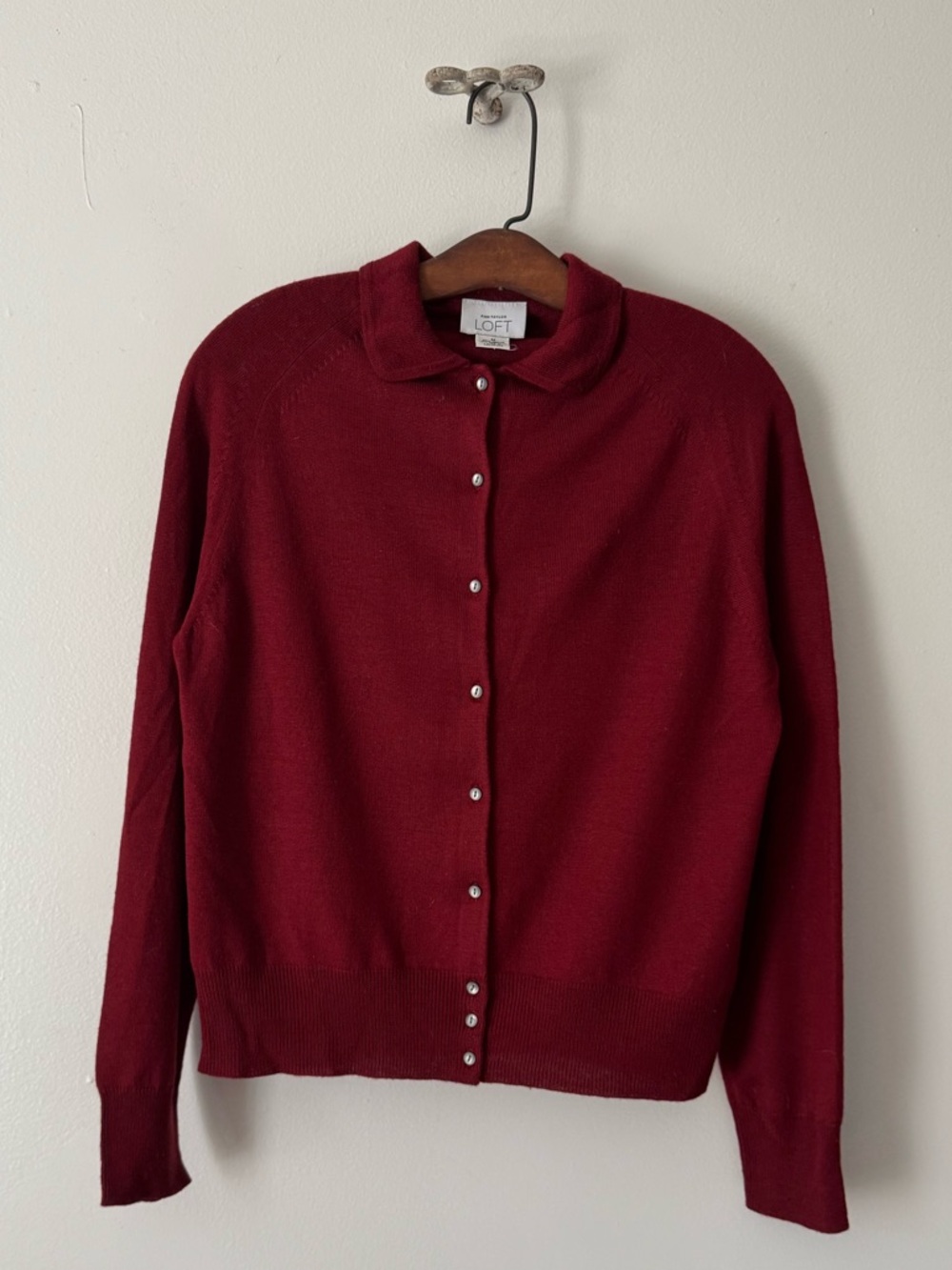Ann Taylor LOFT Burgundy Merino Wool, Cashmere Blend Sweater Set.